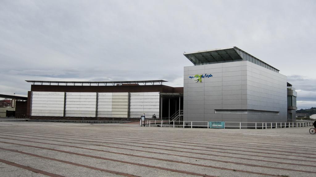 Espacio Gijon Poniente Dış mekan fotoğraf