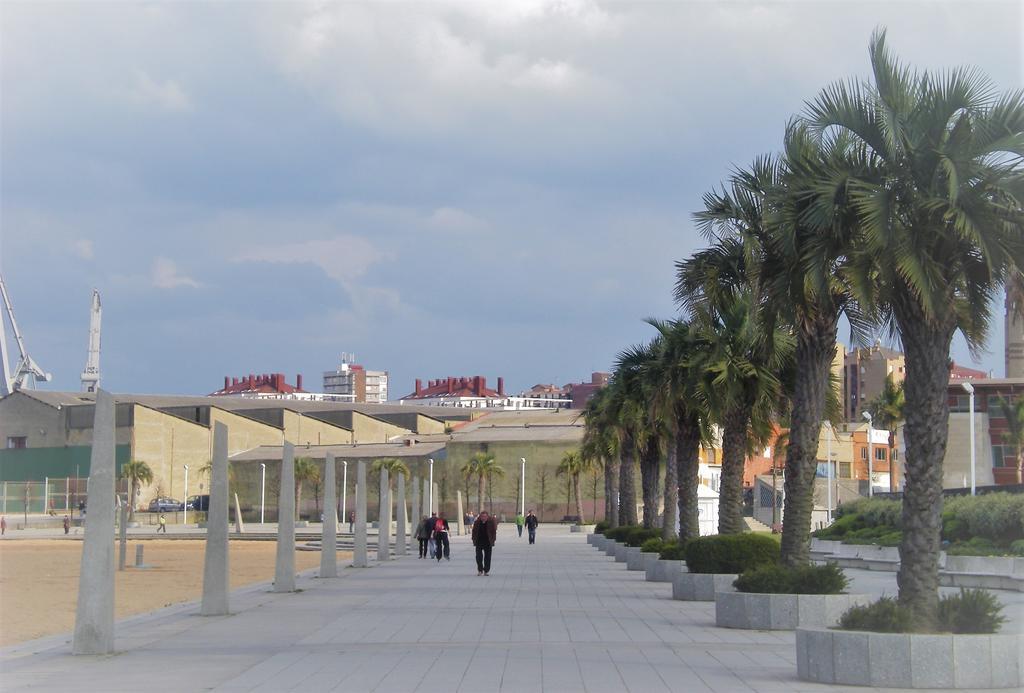 Espacio Gijon Poniente Dış mekan fotoğraf